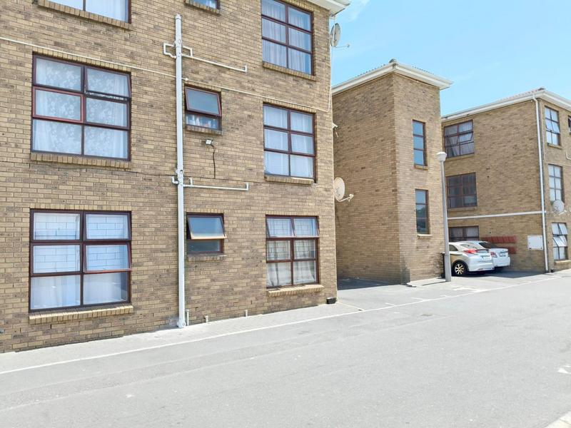 2 Bedroom Property for Sale in Ferndale Western Cape